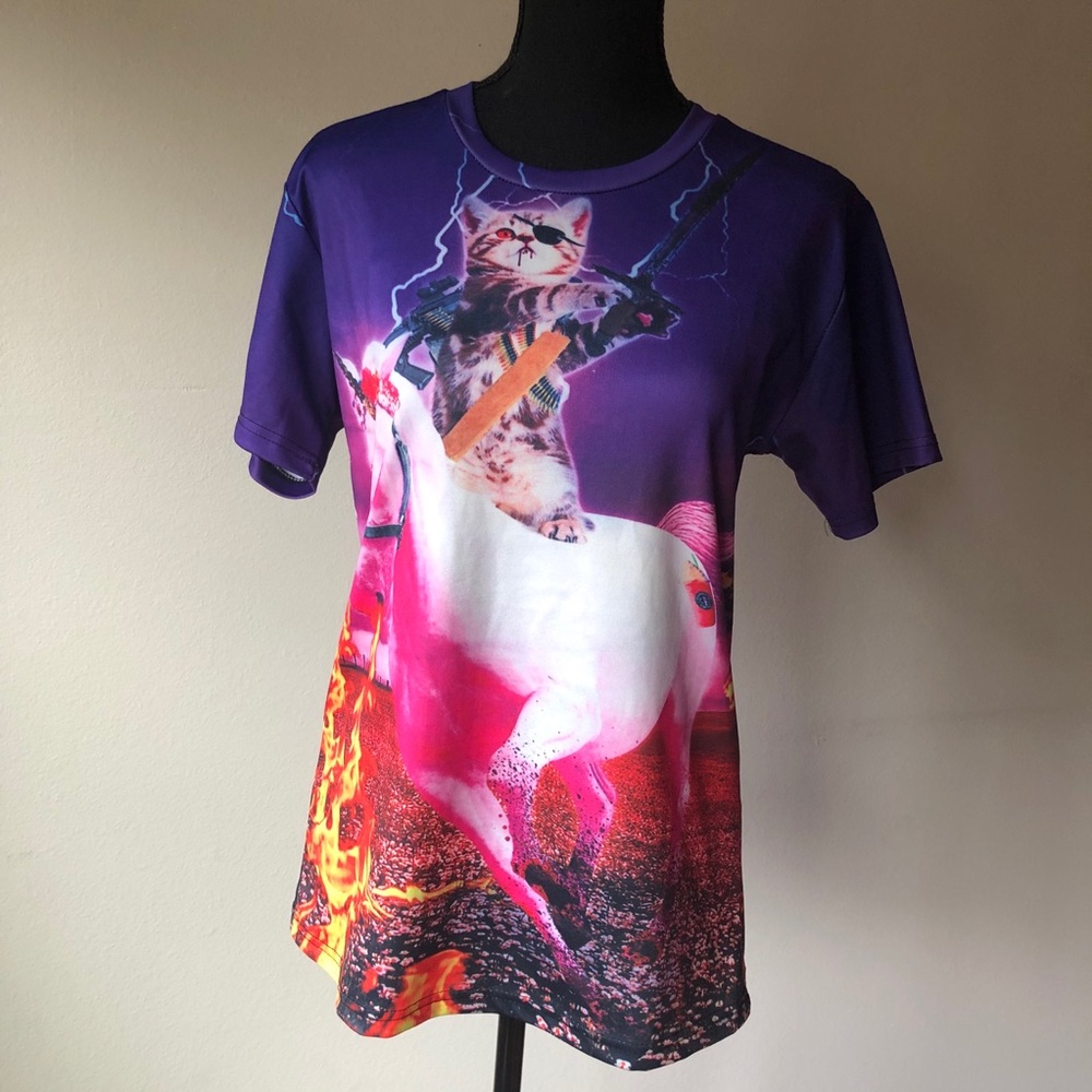 The Best Shirt Ever — a Cat Lover’s Dream!